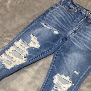 American Eagle Next Level Stretch Jeans w/holes